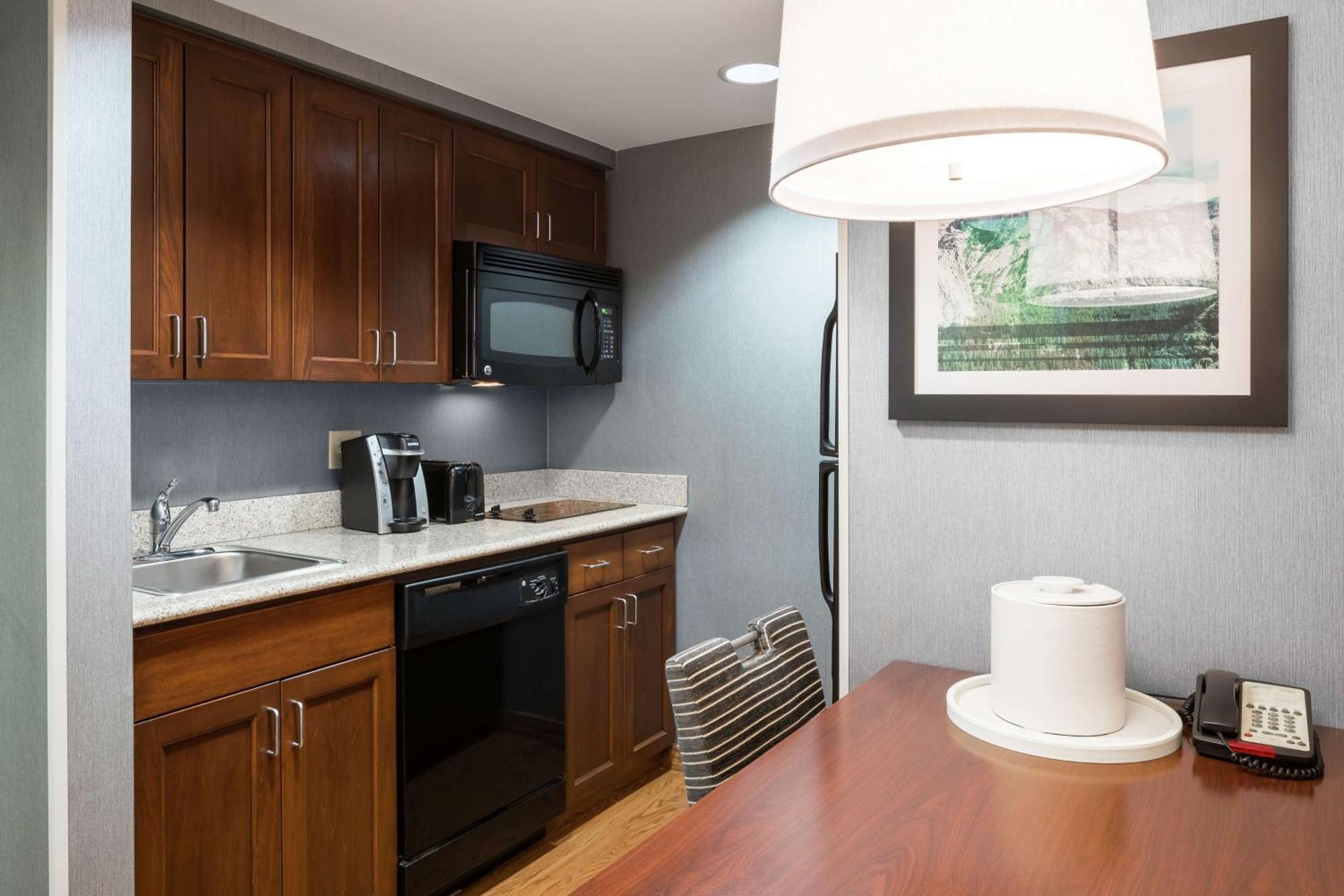 Homewood Suites By Hilton Fresno Airport/Clovis Εξωτερικό φωτογραφία
