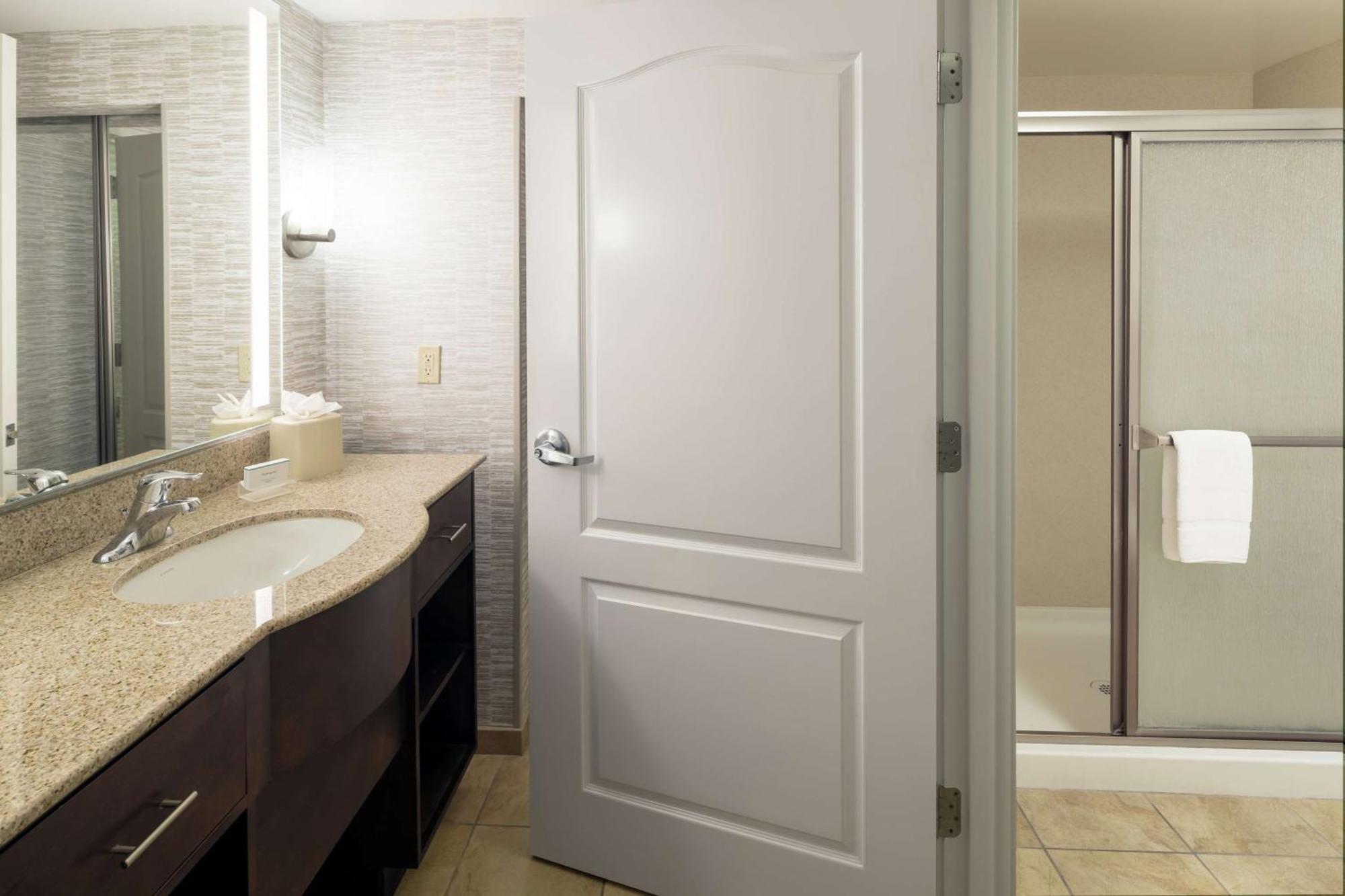 Homewood Suites By Hilton Fresno Airport/Clovis Εξωτερικό φωτογραφία