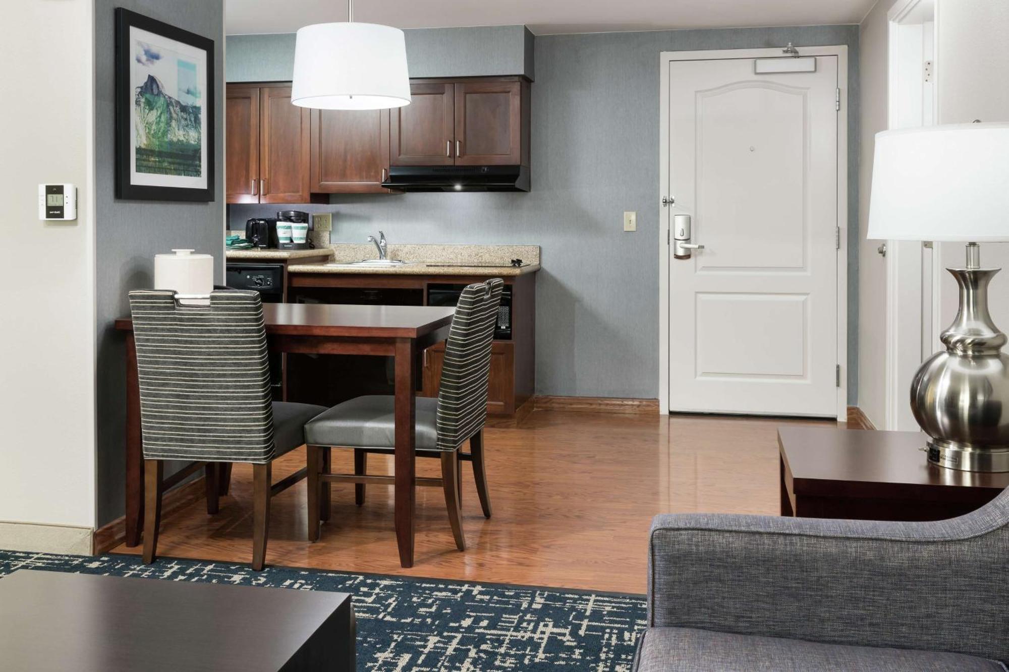 Homewood Suites By Hilton Fresno Airport/Clovis Εξωτερικό φωτογραφία